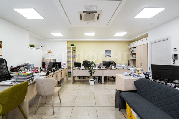 
  Продается офис, 298 м², Типографский пер
. Фото 12.