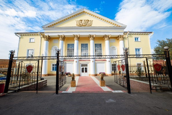 
  Продается готовый бизнес, 2279 м², Енисейская ул
. Фото 1.