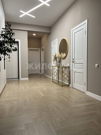 
  Продается 4-комн. квартира, 96 м², ЖК Монблан
. Фото 1.