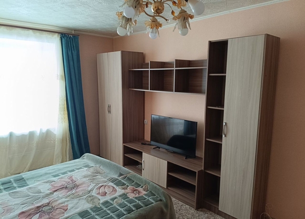 
  Сдается 1-комн. квартира 37 м². Фото 1.