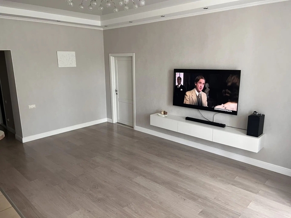 
  Продам 2-комн. квартиру 78.7 м². Фото 9.