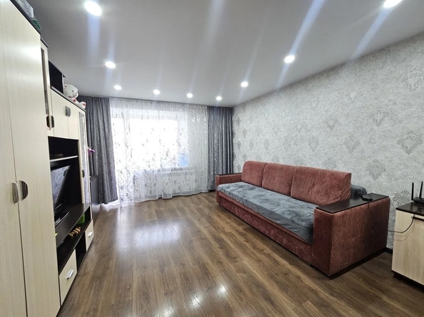 
  Продам 3-комн. квартиру 57.9 м². Фото 9.