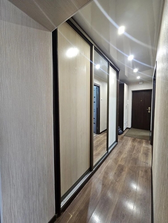 
  Продам 3-комн. квартиру 57.9 м². Фото 17.