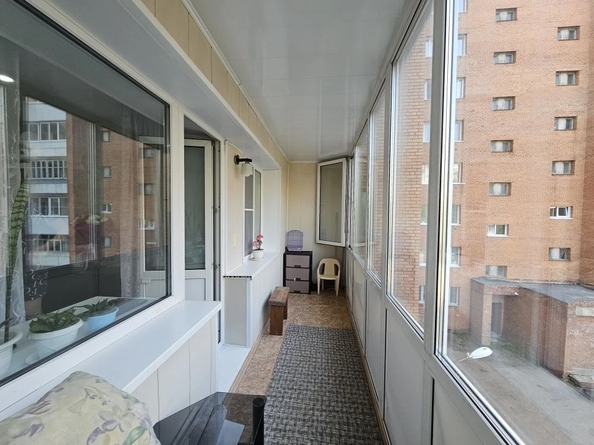 
  Продам 3-комн. квартиру 57.9 м². Фото 21.