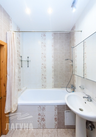 
  Продается 4-комн. квартира 95.8 м². Фото 1.
