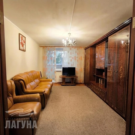 
  Сдается 3-комн. квартира 61.3 м². Фото 1.