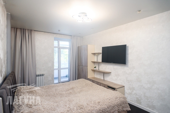 
  Продается 2-комн. квартира 70.5 м². Фото 1.