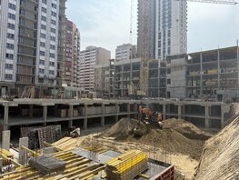 Продается 2-комнатная квартира ЖК Счастливый квартал, дом 2, 48.2  м&sup2;, 8290000 рублей