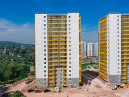 Продается 2-комнатная квартира КУРЧАТОВА, дом 10, стр 1, 60.7 м², 5100000 рублей