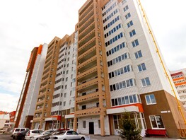 Продается 1-комнатная квартира ЖК Антона Петрова, дом 221г, 40  м&sup2;, 7800000 рублей