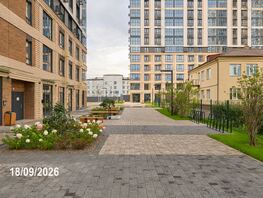 Продается 2-комнатная квартира ЖК Три Клёна, дом 1, 42.3  м&sup2;, 8450000 рублей
