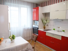 Снять двухкомнатную квартиру Алексеева ул, 60  м&sup2;, 2500 рублей