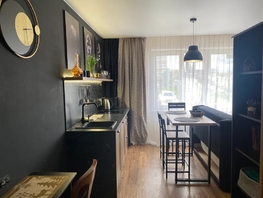 Снять однокомнатную квартиру Киренского ул, 30  м&sup2;, 2400 рублей