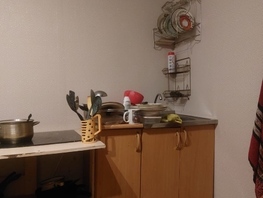 Продается 5-комнатная квартира Семафорная ул, 100  м&sup2;, 9810000 рублей