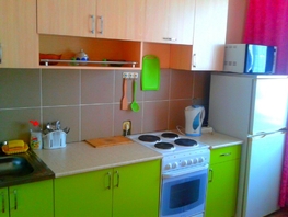Снять однокомнатную квартиру Малахова ул, 36 м², 1000 рублей