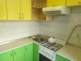 Снять трехкомнатную квартиру квартал Б, 55 м², 2400 рублей