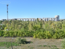 Продается 4-комнатная квартира 40 лет Октября ул, 60.8 м², 1350000 рублей