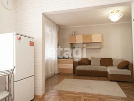 Продается 1-комнатная квартира мкр 8-й, 44.7 м², 2700000 рублей