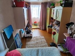 Продается 4-комнатная квартира Антона Петрова ул, 77.4  м², 7500000 рублей