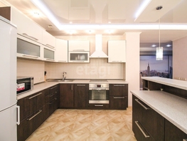 Продается 3-комнатная квартира Молодежная ул, 79  м², 9999000 рублей