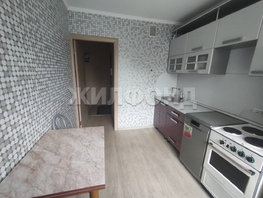 Продается 3-комнатная квартира Малахова ул, 64.1 м², 7090000 рублей