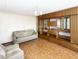 Продается 4-комнатная квартира Космонавтов ул, 74  м², 6200000 рублей