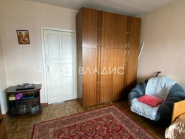 Продается 2-комнатная квартира Строителей ул, 42  м², 2000000 рублей