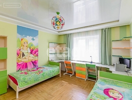 Продается 2-комнатная квартира 112 мкр, 61 м², 4800000 рублей