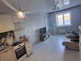 Продается 1-комнатная квартира 142-й мкр, 42  м&sup2;, 7660000 рублей