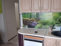 Снять трехкомнатную квартиру Белградская ул, 58.5  м², 31500 рублей
