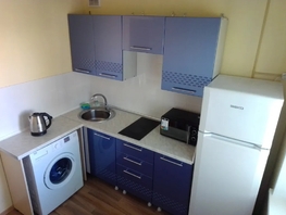 Снять однокомнатную квартиру Ярослава Гашека ул, 30  м&sup2;, 2410 рублей