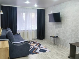 Снять трехкомнатную квартиру Локомотивная ул, 63  м&sup2;, 4300 рублей