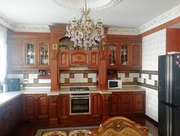 Коттедж, 420 м², 3 этажа, участок 10 сот.