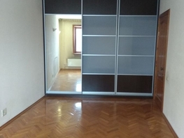 4-комнатная квартира, 82 м², 3/9 этаж