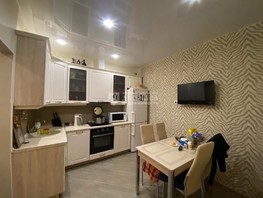 Продается 3-комнатная квартира Кедровый б-р, 64  м², 8000000 рублей