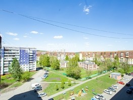 Продается 4-комнатная квартира Октябрьский пр-кт, 80.2  м², 6600000 рублей