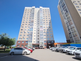 Продается 1-комнатная квартира Строителей б-р, 32.4 м², 4890000 рублей