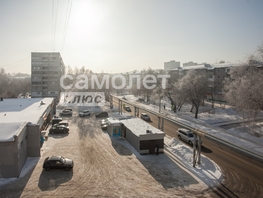 Продается 3-комнатная квартира Ворошилова ул, 47.2 м², 4120000 рублей