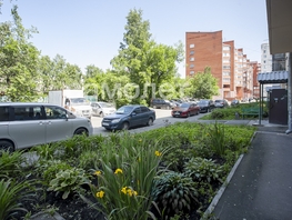 Продается 3-комнатная квартира Октябрьский пр-кт, 60.9 м², 6500000 рублей