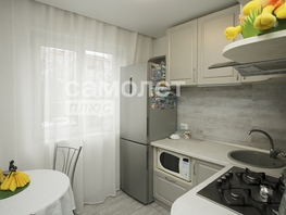 Продается 2-комнатная квартира 50 лет Октября ул, 46.1  м², 5350000 рублей
