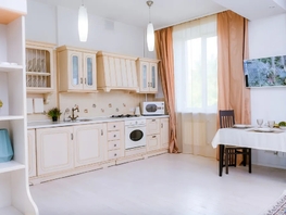 Снять двухкомнатную квартиру Весенняя ул, 61  м&sup2;, 4500 рублей