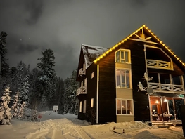 Снять  дом Кедровая ул, 350  м&sup2;, 22000 рублей