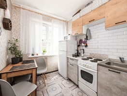 Продается 1-комнатная квартира Вилюйская ул, 30.1 м², 3800000 рублей