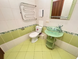 Продается 3-комнатная квартира Героев Труда ул, 74.2 м², 7600000 рублей