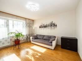 Продается 2-комнатная квартира В. Высоцкого ул, 52.5 м², 5000000 рублей