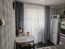 Продается 2-комнатная квартира Героев Революции ул, 43.2 м², 4750000 рублей