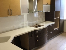 Продается 3-комнатная квартира Холодильная ул, 76.2 м², 16000000 рублей