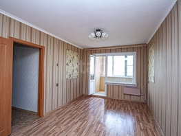 Продается 3-комнатная квартира Бориса Богаткова ул, 60 м², 6700000 рублей