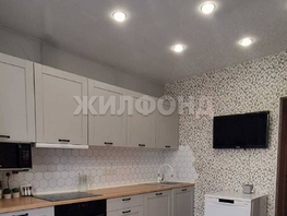 Продается 2-комнатная квартира Николая Сотникова ул, 63.7 м², 5990000 рублей
