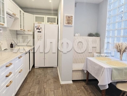 Продается 3-комнатная квартира Татьяны Снежиной ул, 80.1 м², 6800000 рублей